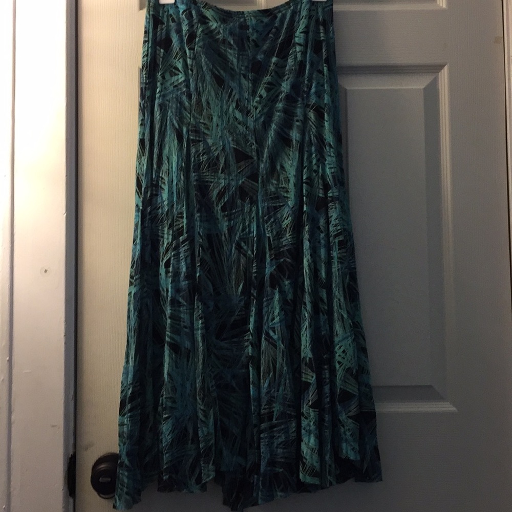 Midi skirt patterned